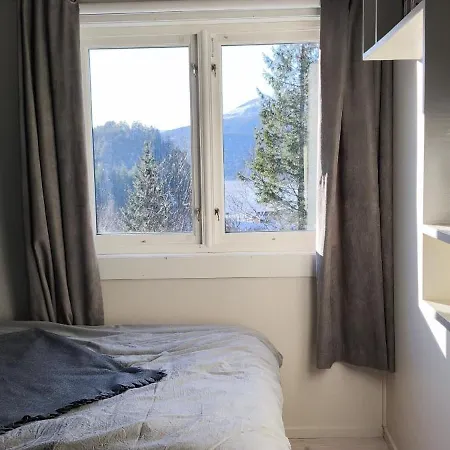 Nyaraló Romantic Vaksdal